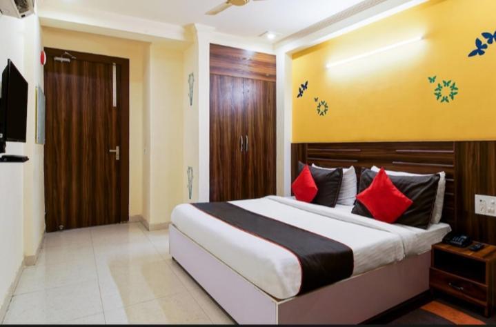 Elite hotels New Delhi Buitenkant foto